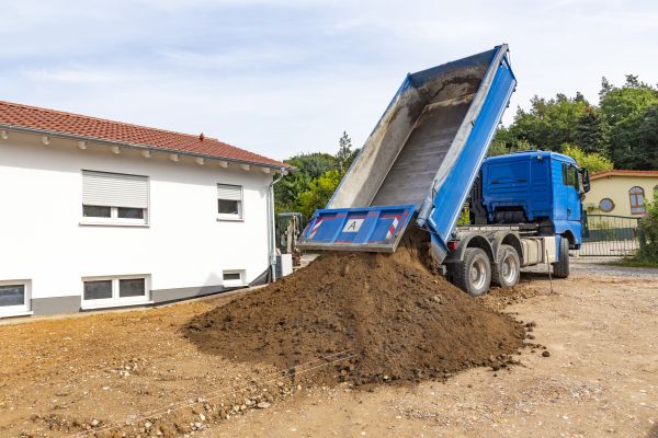 Garden Dirt Delivery in Saint Cloud